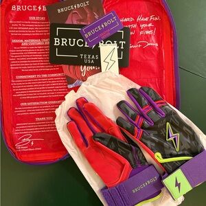 Bruce Bolt Premium Pro Long Cuff Duran Series - Youth Large - new